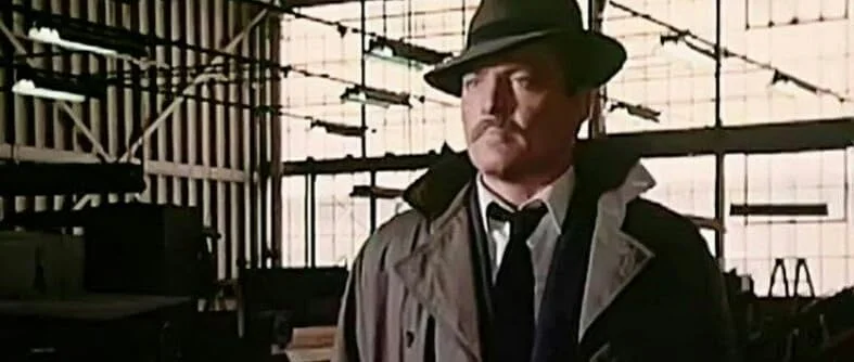 Кадр из фильма Детектив Майк Хаммер / Mike Hammer Кадр из фильма Детектив Майк Хаммер / Mike Hammer