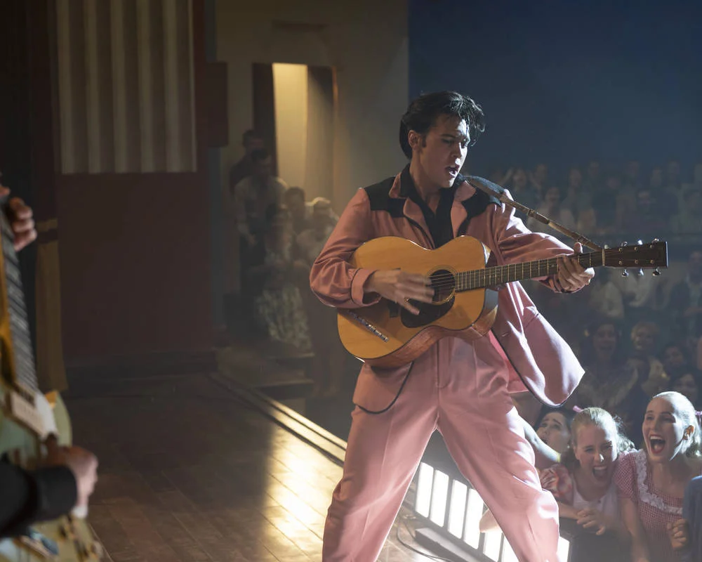 Кадр из фильма Элвис / Elvis Кадр из фильма Элвис / Elvis