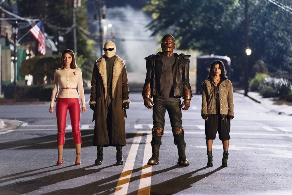 Кадр из фильма Роковой патруль / Doom Patrol Кадр из фильма Роковой патруль / Doom Patrol