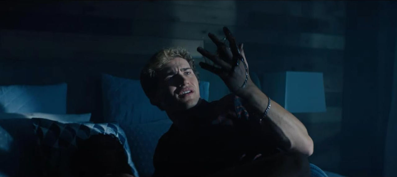 Сцена из фильма Ик / Ick Сцена из фильма Ик / Ick