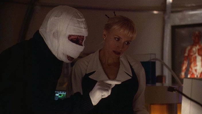 Сцена из фильма Человек тьмы III / Darkman III: Die Darkman Die Сцена из фильма Человек тьмы III / Darkman III: Die Darkman Die