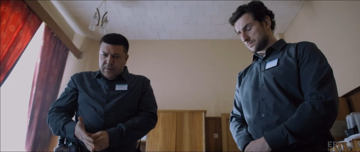 Сцена из фильма Холмс / Holms Сцена из фильма Холмс / Holms