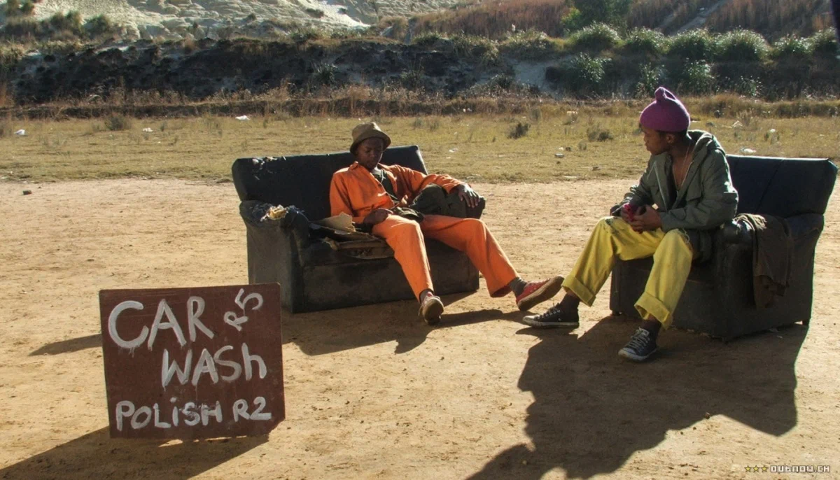 Кадр из фильма Бандитский Йоханнесбург / Jerusalema Кадр из фильма Бандитский Йоханнесбург / Jerusalema