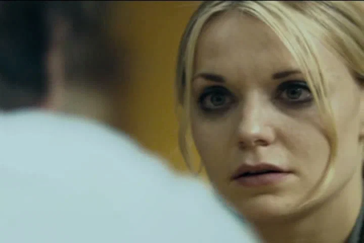 Кадр из фильма Шёпот дороги ужасов / Hush Кадр из фильма Шёпот дороги ужасов / Hush