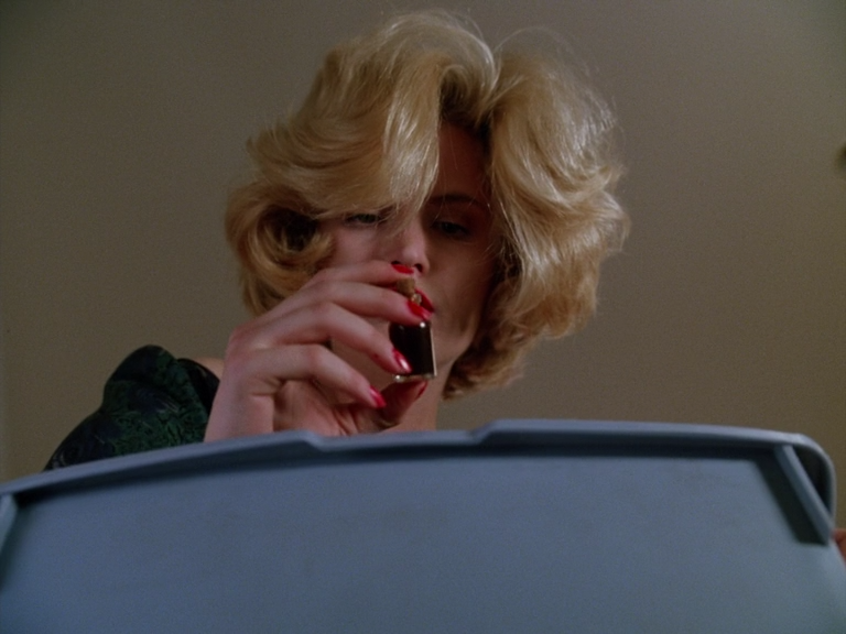 Сцена из фильма Похороненные заживо / Buried Alive Сцена из фильма Похороненные заживо / Buried Alive