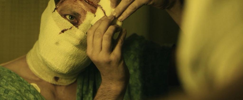 Сцена из фильма Безликий / Faceless Сцена из фильма Безликий / Faceless