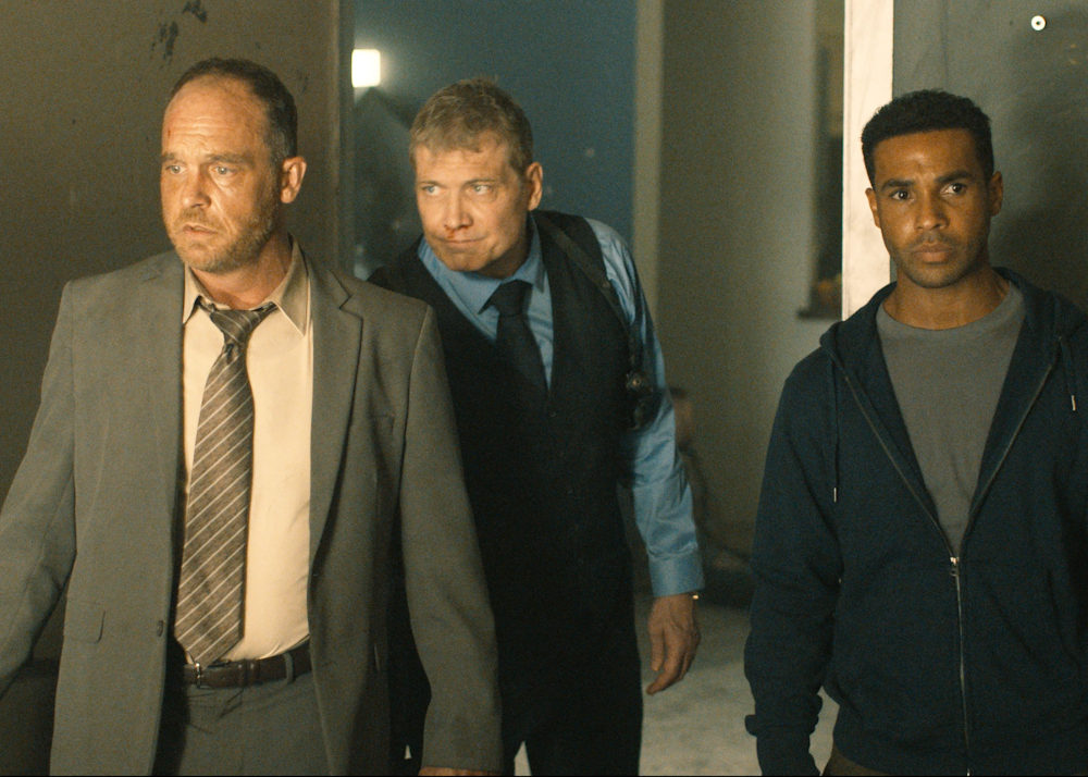 Сцена из фильма Укрытие номер один / Safe House Сцена из фильма Укрытие номер один / Safe House