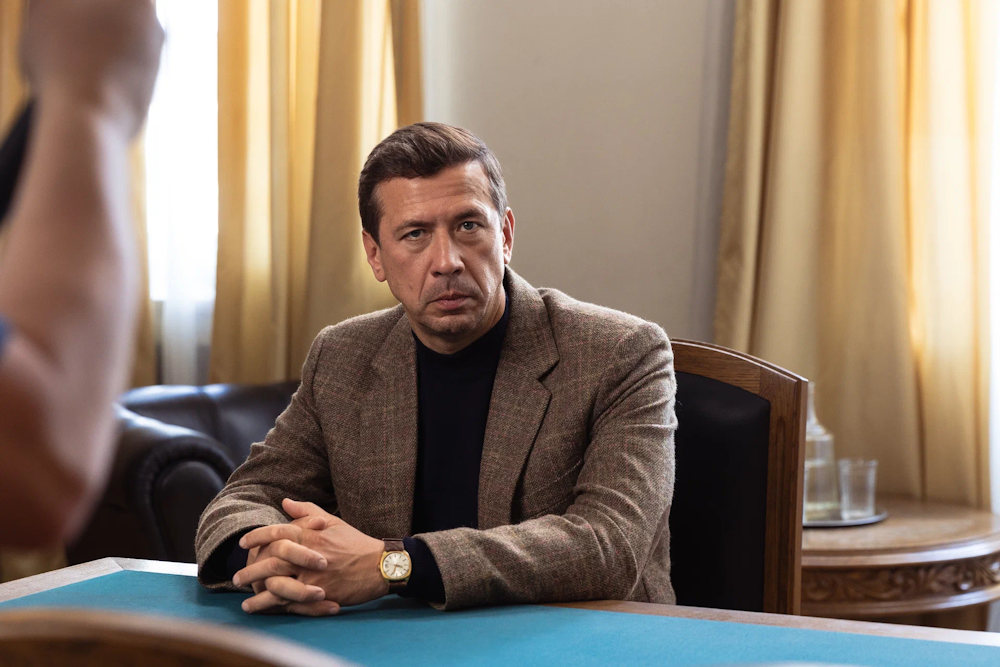 Сцена из фильма Мосгаз. Дело № 11. Розыгрыш Сцена из фильма Мосгаз. Дело № 11. Розыгрыш