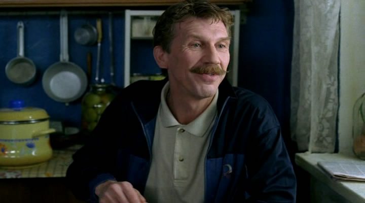 Сцена из фильма Коля - перекати поле Сцена из фильма Коля - перекати поле