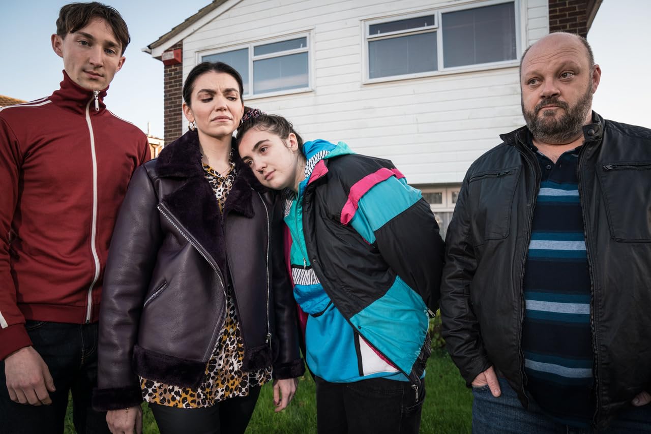 Кадр из фильма Вещи, которые ты должна была сделать / Things You Should Have Done Кадр из фильма Вещи, которые ты должна была сделать / Things You Should Have Done