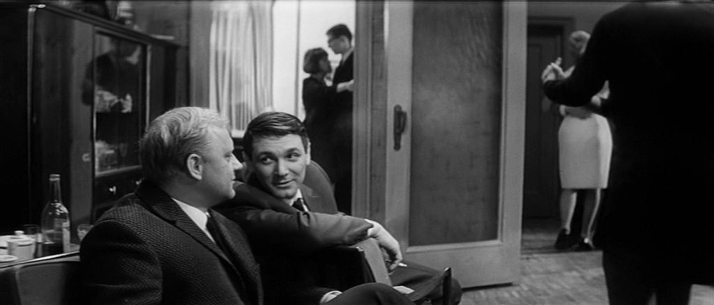 Кадр из фильма Июльский дождь Кадр из фильма Июльский дождь