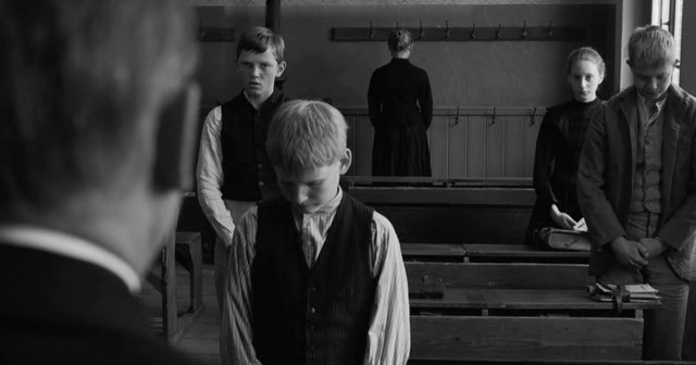 Кадр из фильма Белая лента / Das weisse Band - Eine deutsche Kindergeschichte Кадр из фильма Белая лента / Das weisse Band - Eine deutsche Kindergeschichte