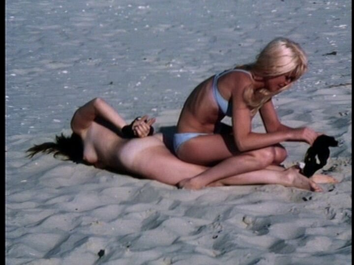 Кадр из фильма Джинджер / Ginger Кадр из фильма Джинджер / Ginger