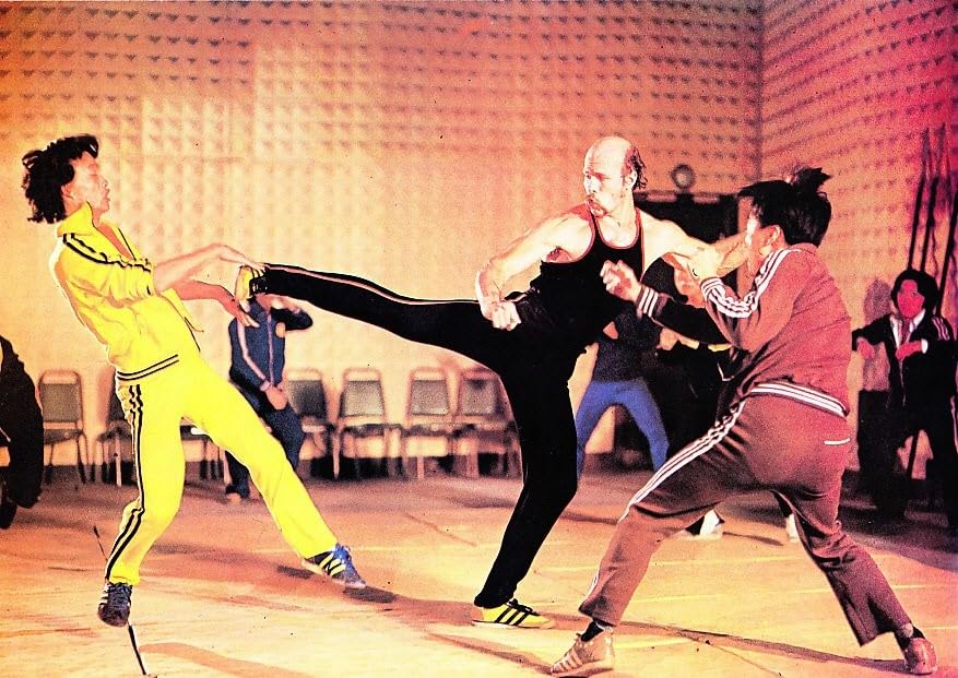 Кадр из фильма Китайский коротышка / Long de ying zi Кадр из фильма Китайский коротышка / Long de ying zi