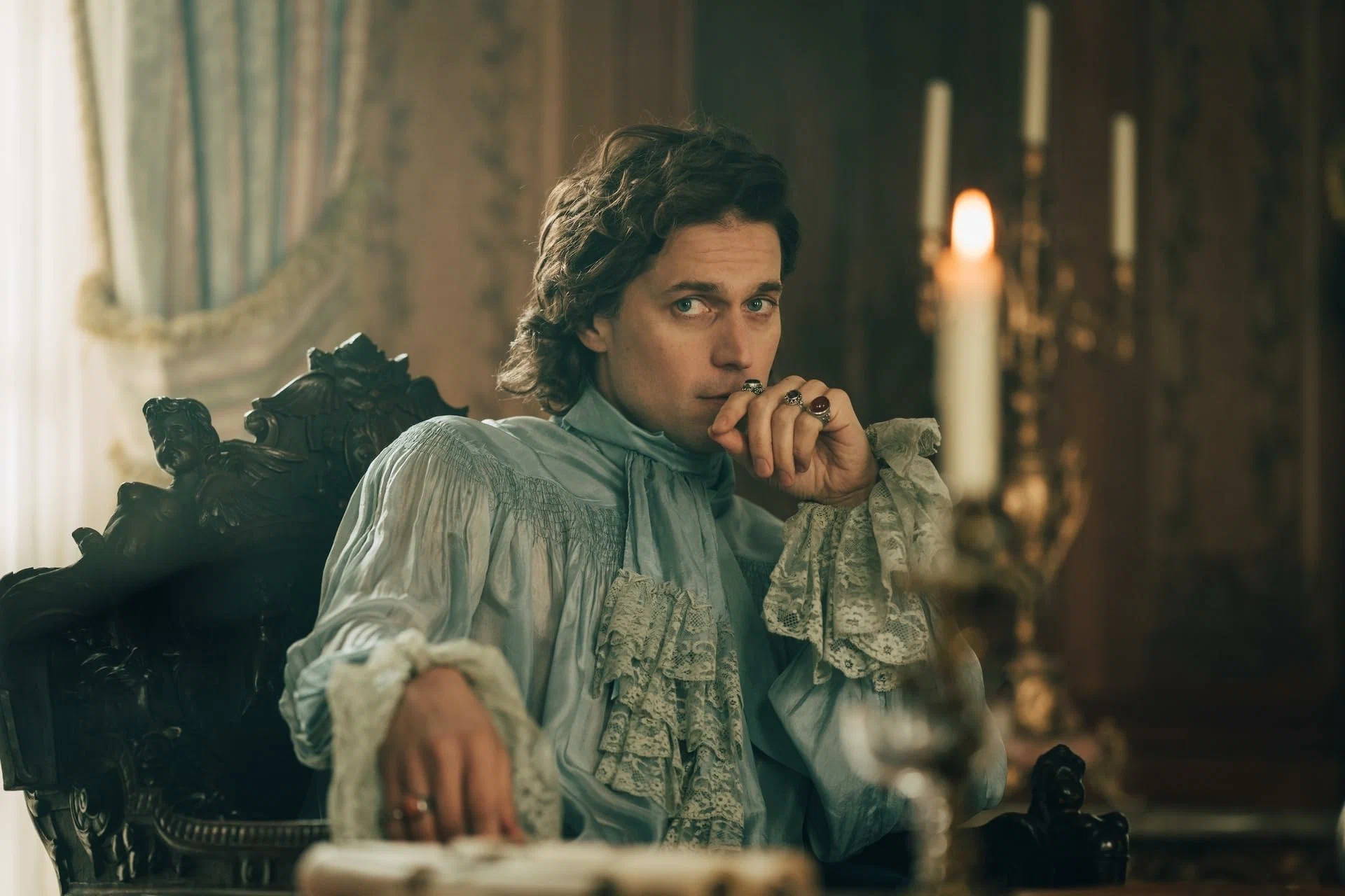 Сцена из фильма Мертёй / Merteuil Сцена из фильма Мертёй / Merteuil