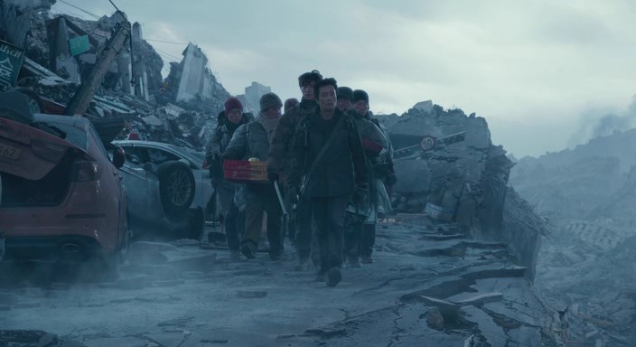 Кадр из фильма Бетонная утопия / Konkeuriteu yutopia Кадр из фильма Бетонная утопия / Konkeuriteu yutopia