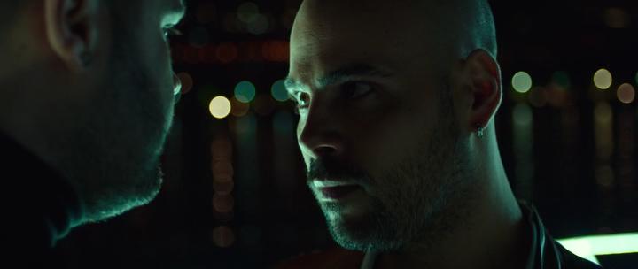 Сцена из фильма Бессмертный / L'immortale Сцена из фильма Бессмертный / L'immortale