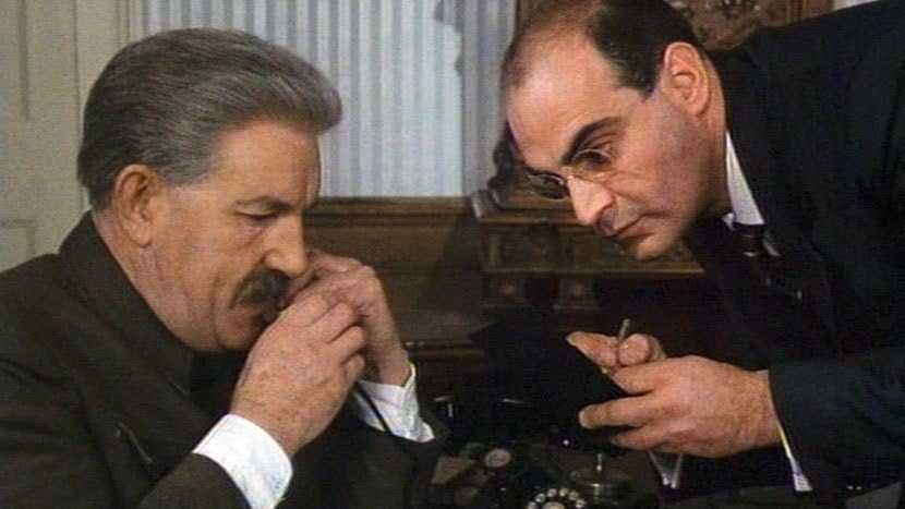 Кадр из фильма Красный монарх / Red Monarch Кадр из фильма Красный монарх / Red Monarch