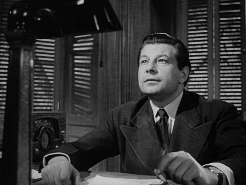 Кадр из фильма Железный занавес / The Iron Curtain Кадр из фильма Железный занавес / The Iron Curtain