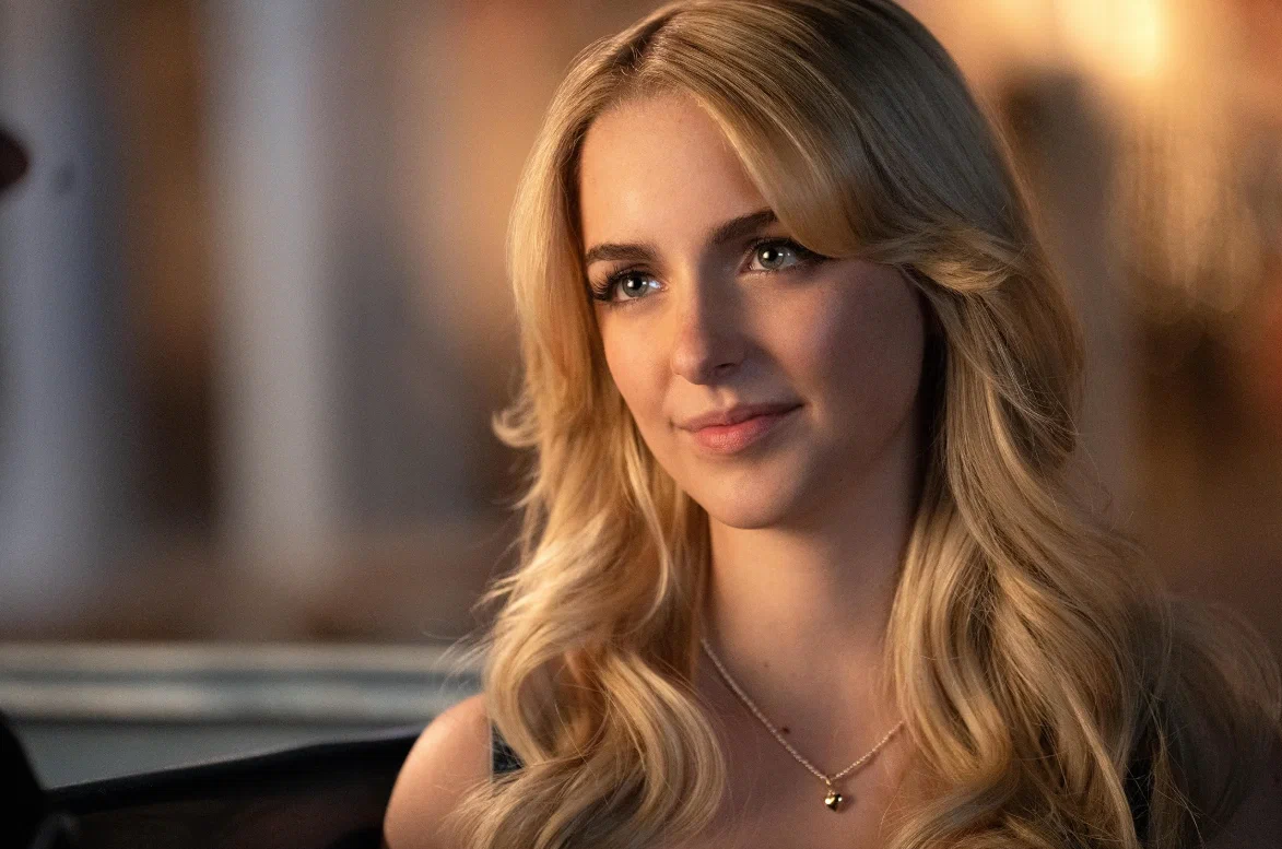 Кадр из фильма Сожалею о тебе / Regretting You Кадр из фильма Сожалею о тебе / Regretting You