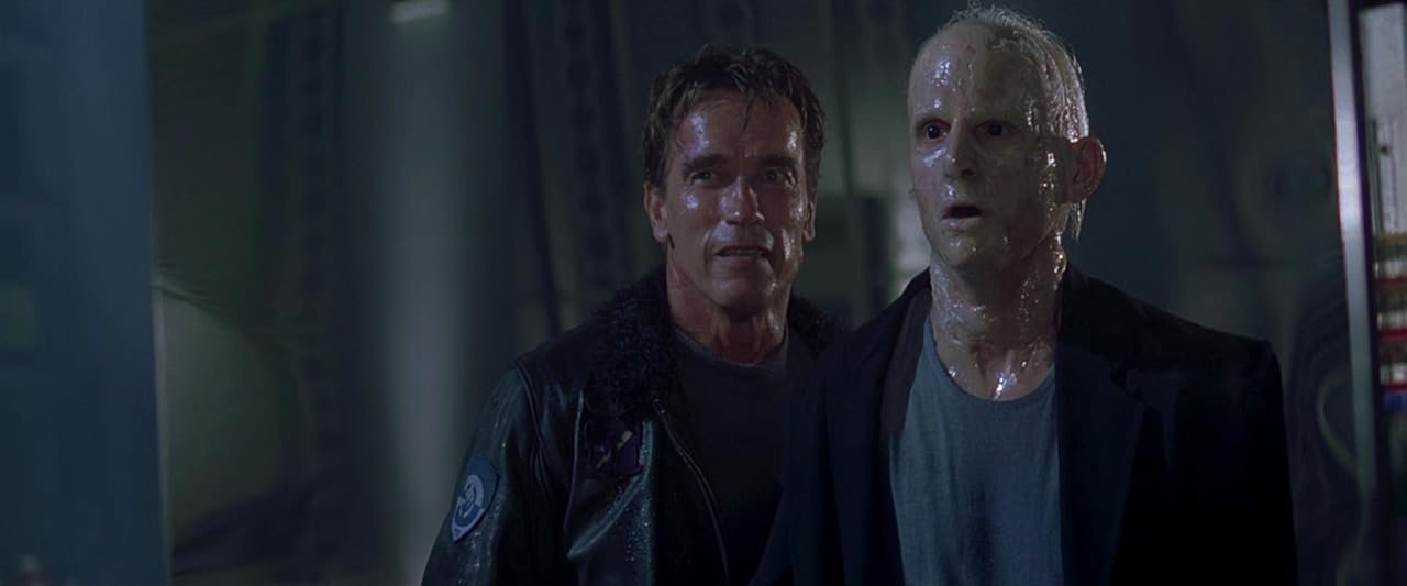 Кадр из фильма Шестой день / The 6th Day Кадр из фильма Шестой день / The 6th Day