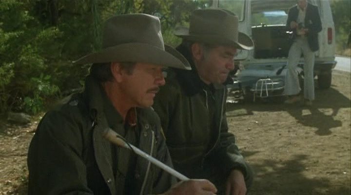 Кадр из фильма Пограничная полоса / Borderline Кадр из фильма Пограничная полоса / Borderline