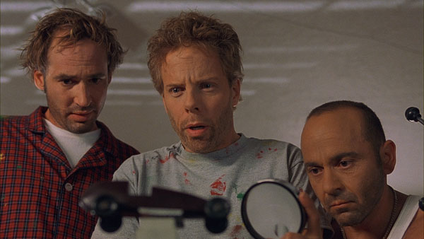 Сцена из фильма Большие гонки (Гонки в Дерби) / Down and Derby Сцена из фильма Большие гонки (Гонки в Дерби) / Down and Derby