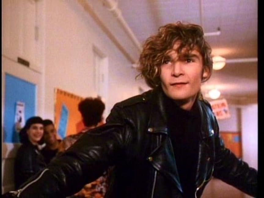 Кадр из фильма Школа рок-н-ролла навечно / Rock 'n' Roll High School Forever Кадр из фильма Школа рок-н-ролла навечно / Rock 'n' Roll High School Forever