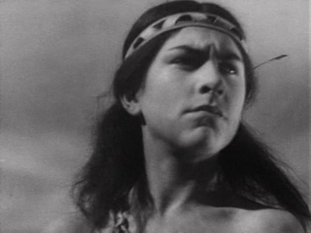 Кадр из фильма Белый клык Кадр из фильма Белый клык