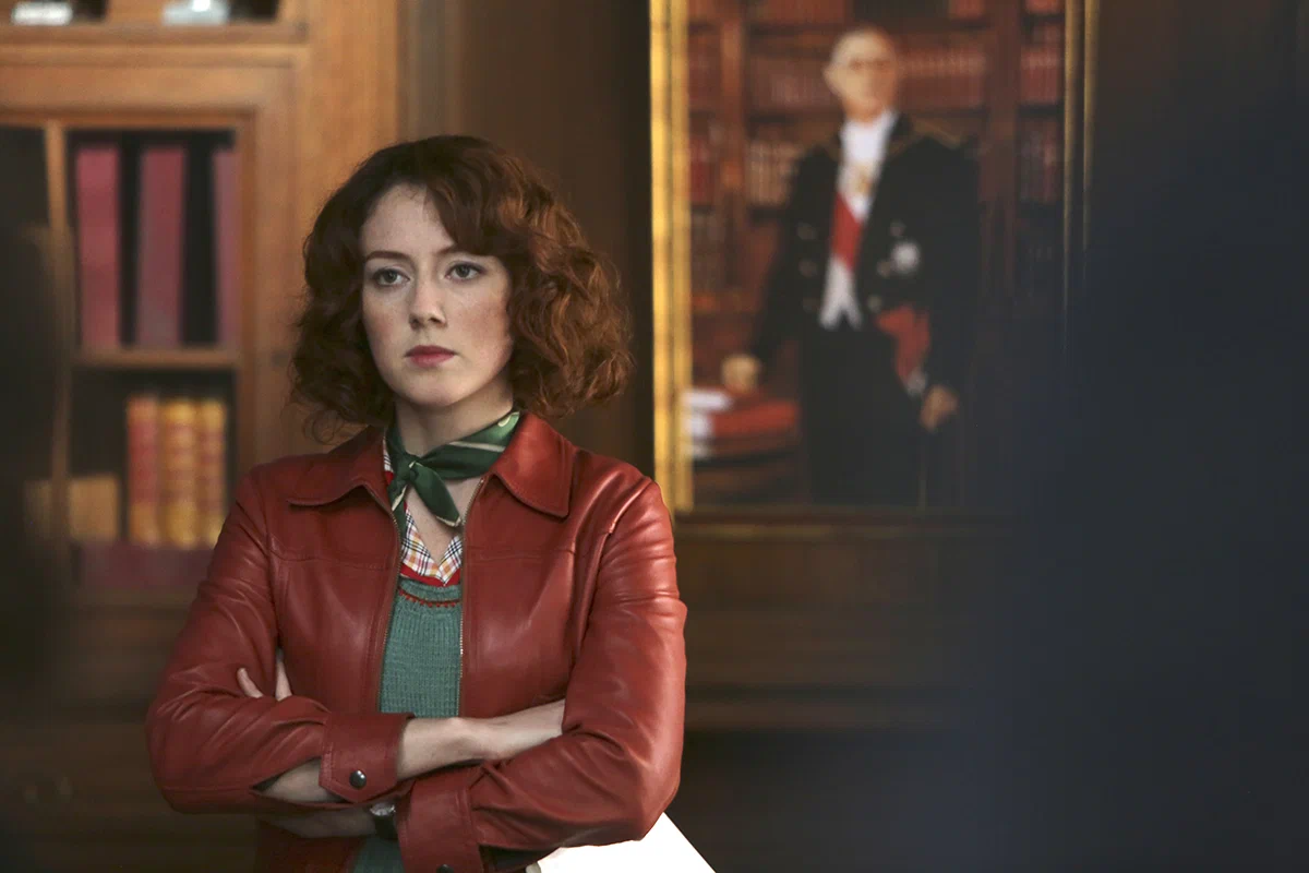 Кадр из фильма Загадочные убийства Агаты Кристи / Les petits meurtres d'Agatha Christie Кадр из фильма Загадочные убийства Агаты Кристи / Les petits meurtres d'Agatha Christie