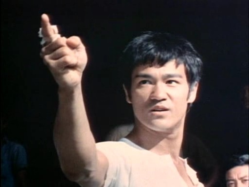 Сцена из фильма Брюс Ли – человек легенда / Bruce Lee, the Legend Сцена из фильма Брюс Ли – человек легенда / Bruce Lee, the Legend