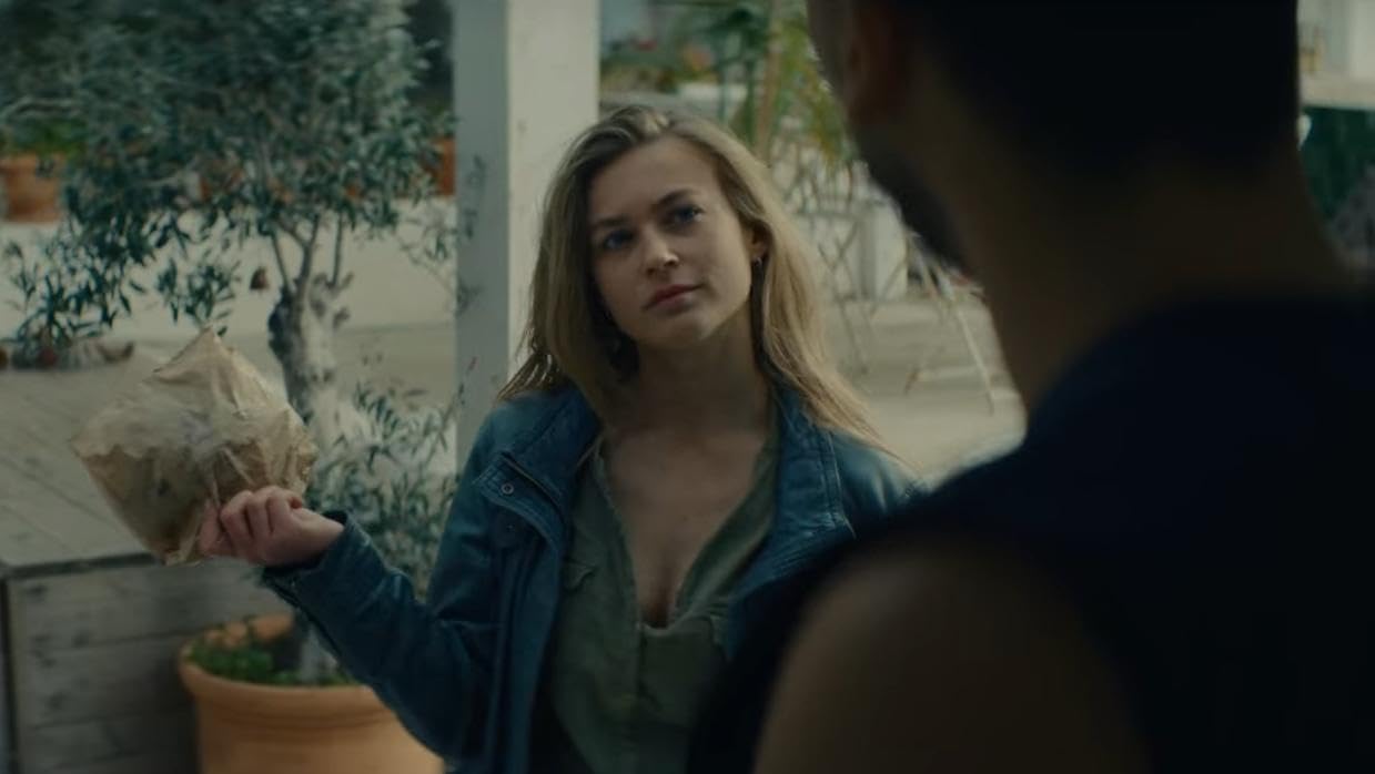 Сцена из фильма На страже Марселя / Pax Massilia Сцена из фильма На страже Марселя / Pax Massilia