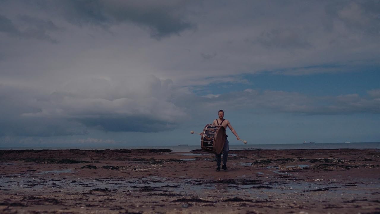 Кадр из фильма Беспокойство / Restless Кадр из фильма Беспокойство / Restless