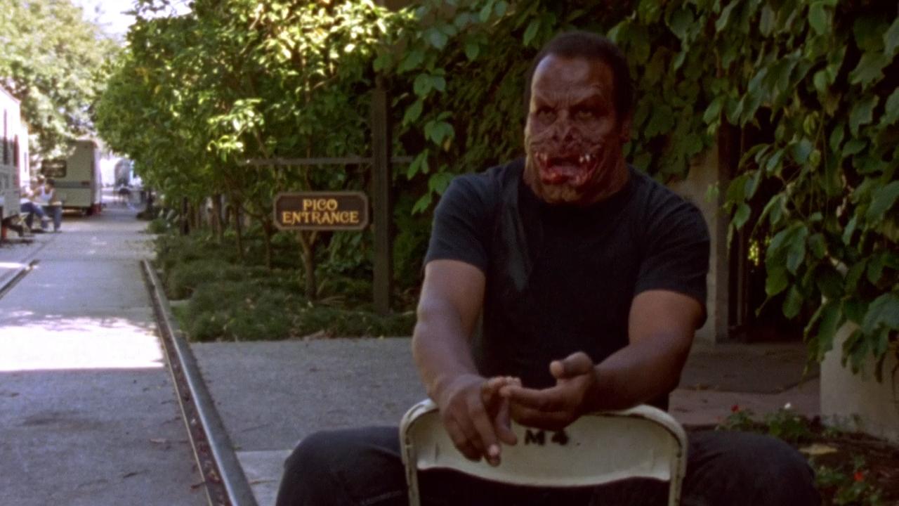 Кадр из фильма Буги изо всех сил / Full Tilt Boogie Кадр из фильма Буги изо всех сил / Full Tilt Boogie