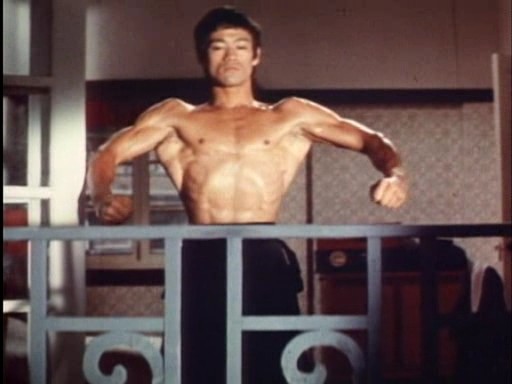 Сцена из фильма Брюс Ли – человек легенда / Bruce Lee, the Legend Сцена из фильма Брюс Ли – человек легенда / Bruce Lee, the Legend