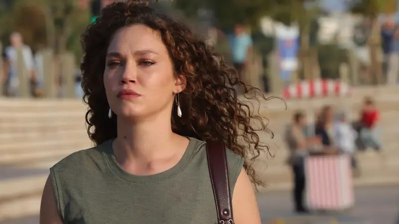 Сцена из фильма Дети рая / Cennetin Çocuklari Сцена из фильма Дети рая / Cennetin Çocuklari