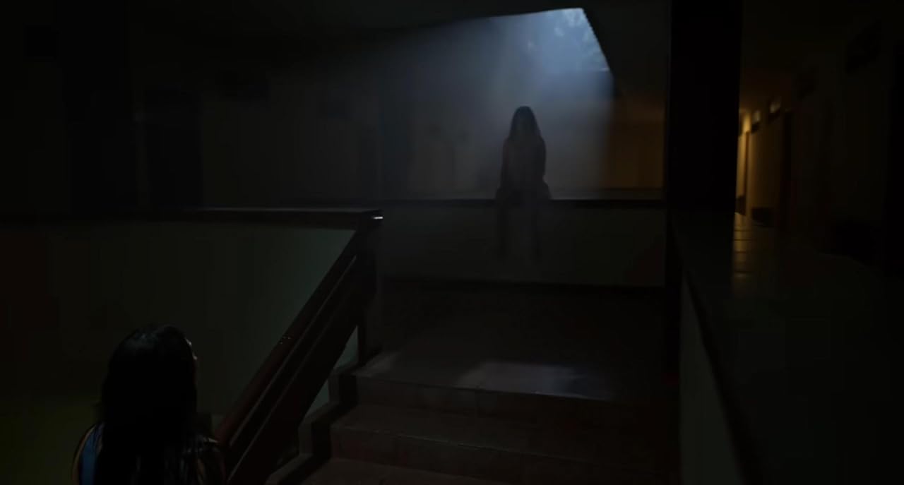 Кадр из фильма Сомния. Кошмар вернулся / Ketindihan Кадр из фильма Сомния. Кошмар вернулся / Ketindihan