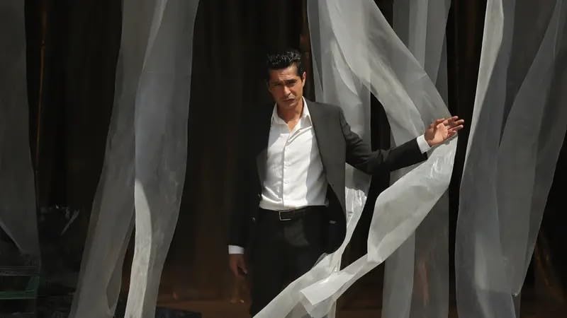 Сцена из фильма Дети рая / Cennetin Çocuklari Сцена из фильма Дети рая / Cennetin Çocuklari