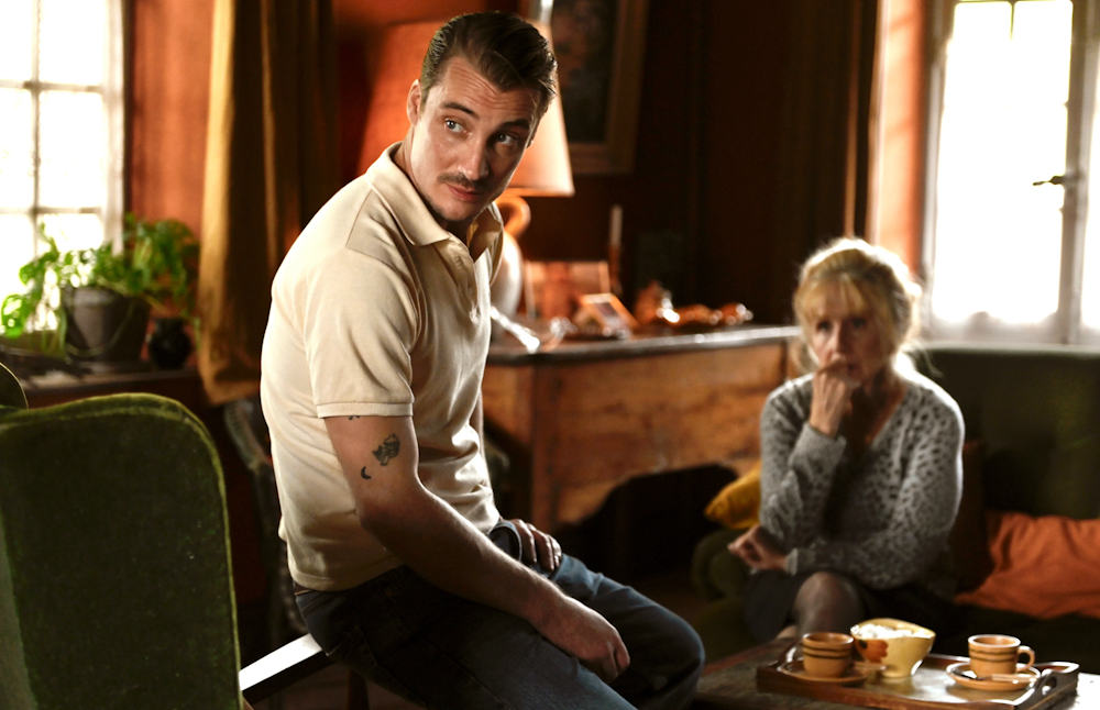 Сцена из фильма Что случилось осенью / When Fall Is Coming Сцена из фильма Что случилось осенью / When Fall Is Coming