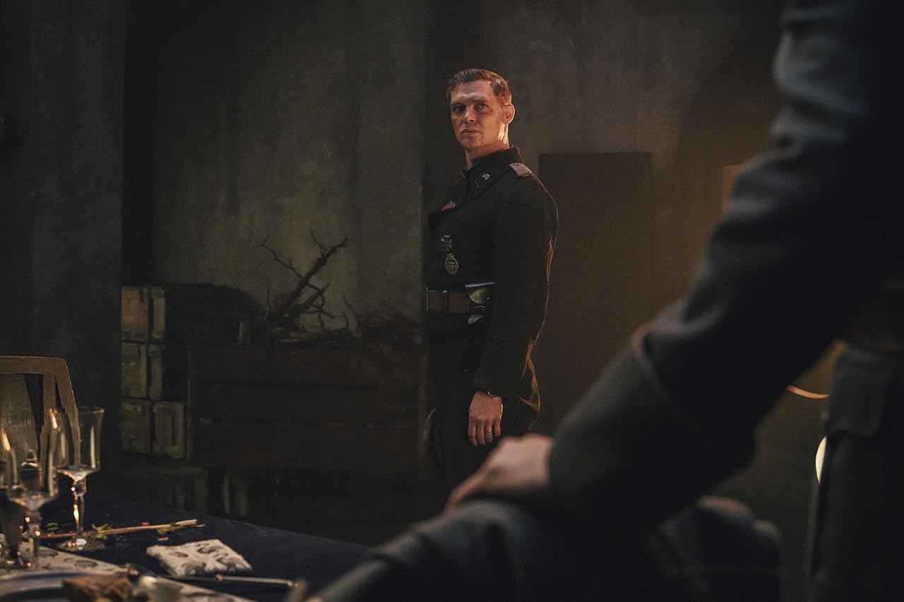 Кадр из фильма Тигр / Der Tiger Кадр из фильма Тигр / Der Tiger