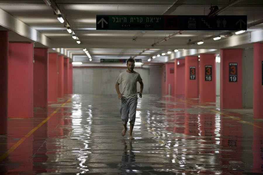 Кадр из фильма Круиз в рай / Paradise Cruise Кадр из фильма Круиз в рай / Paradise Cruise