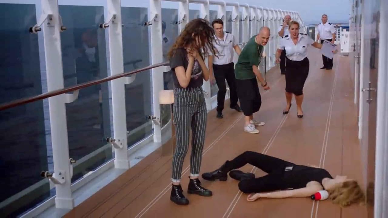 Сцена из фильма Убийство на борту / The Good Ship Murder Сцена из фильма Убийство на борту / The Good Ship Murder