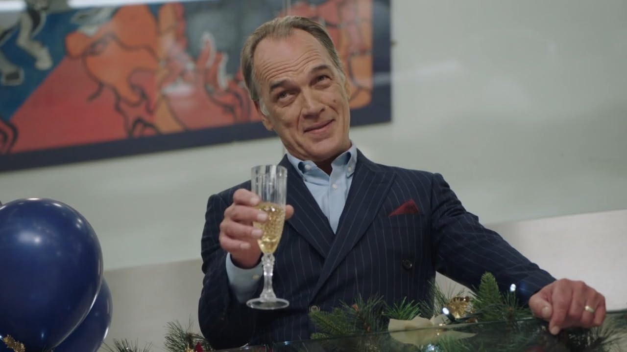 Кадр из фильма Рождество в поместье Пламхилл / Christmas at Plumhill Manor Кадр из фильма Рождество в поместье Пламхилл / Christmas at Plumhill Manor