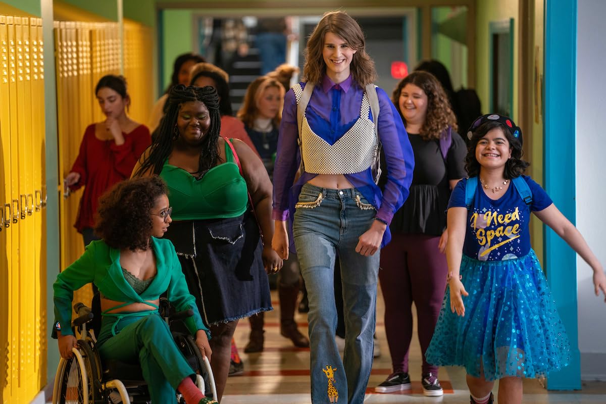 Кадр из фильма Силуэт Ампир / Empire Waist Кадр из фильма Силуэт Ампир / Empire Waist