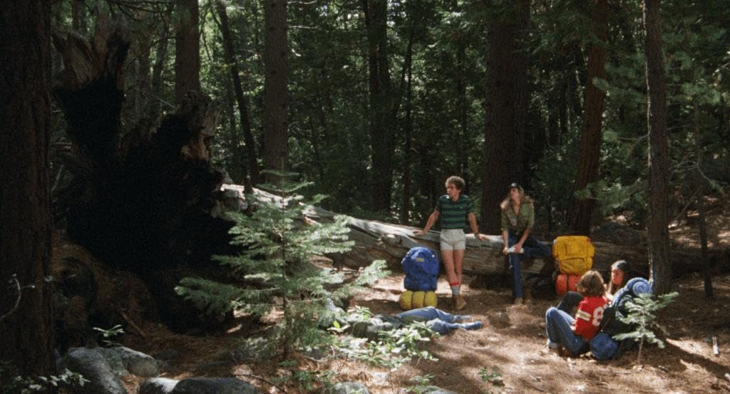 Сцена из фильма Добыча / The Prey Сцена из фильма Добыча / The Prey