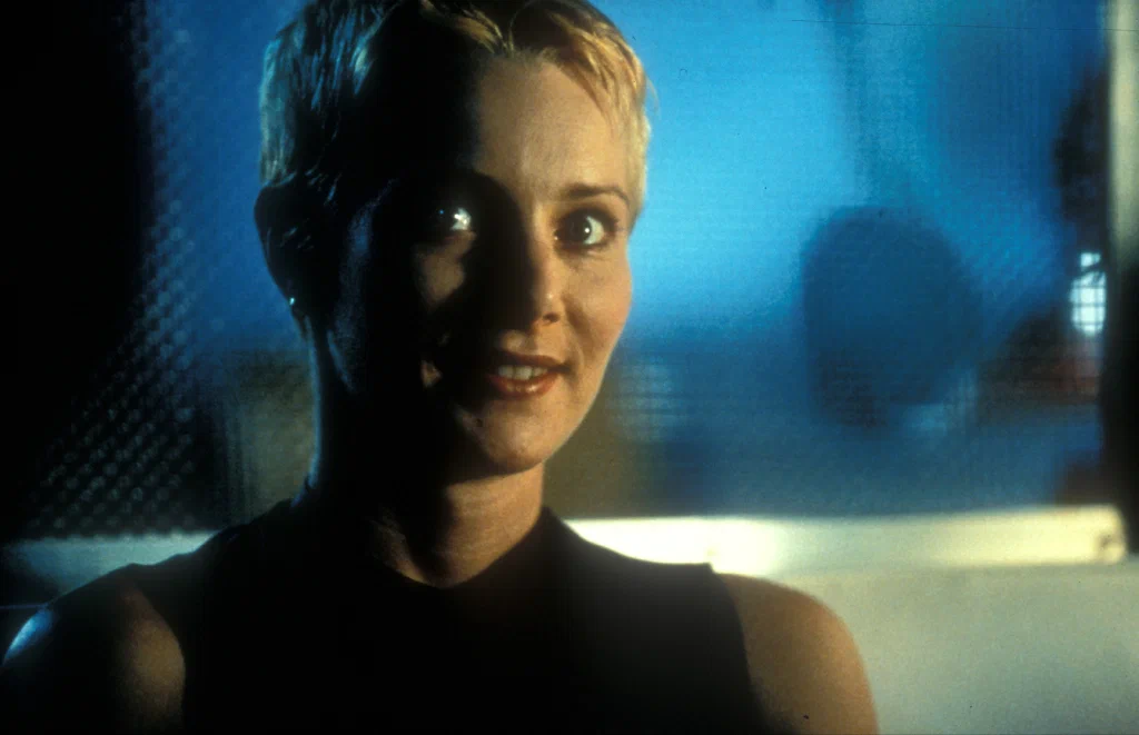 Кадр из фильма Взлом / Operation Takedown Кадр из фильма Взлом / Operation Takedown