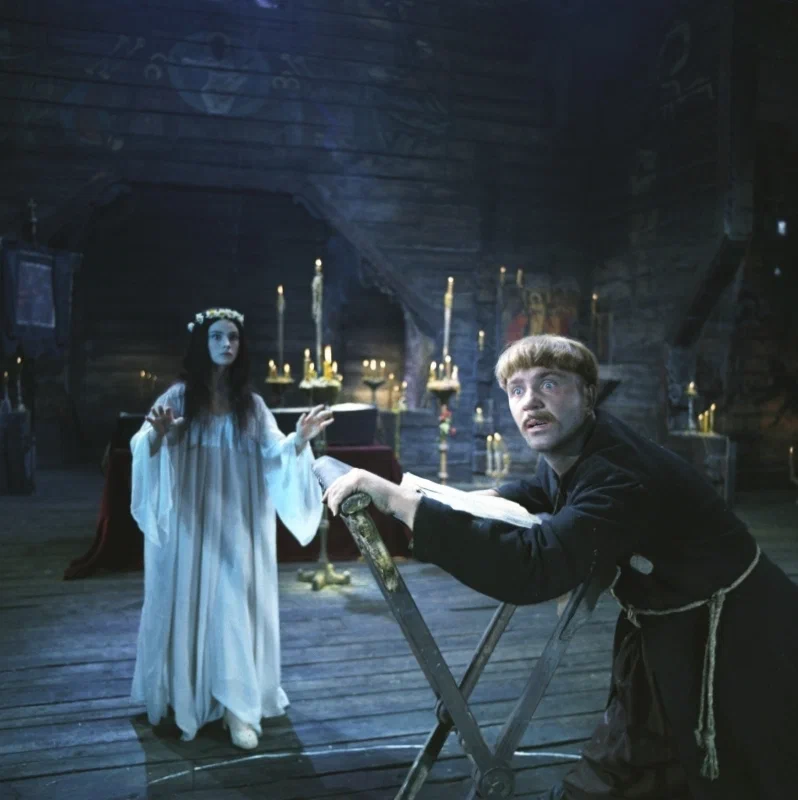 Кадр из фильма Вий Кадр из фильма Вий