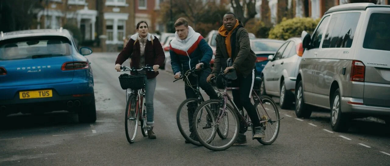 Кадр из фильма Война миров: Вторжение / War of the Worlds: The Attack Кадр из фильма Война миров: Вторжение / War of the Worlds: The Attack