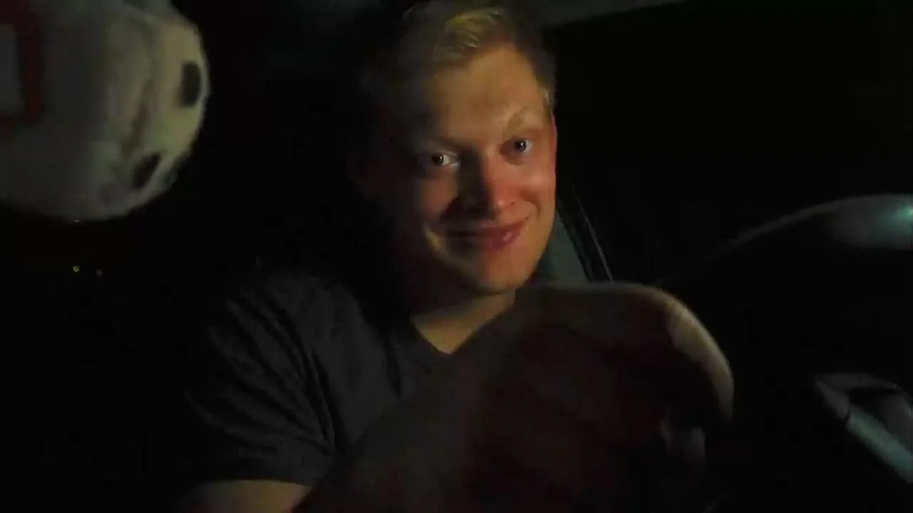 Кадр из фильма Милк и сериал / Milk & Serial Кадр из фильма Милк и сериал / Milk & Serial