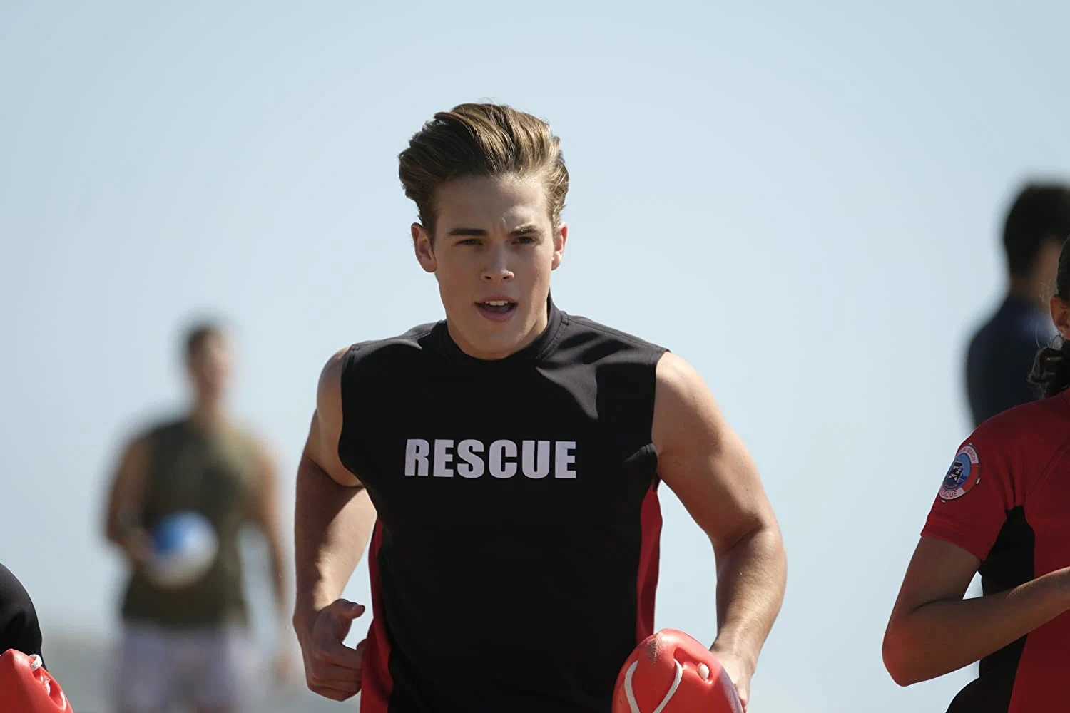 Сцена из фильма Спасатели Малибу / Malibu Rescue Сцена из фильма Спасатели Малибу / Malibu Rescue